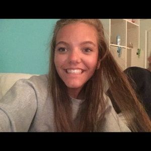 Meet your Posher, Paige